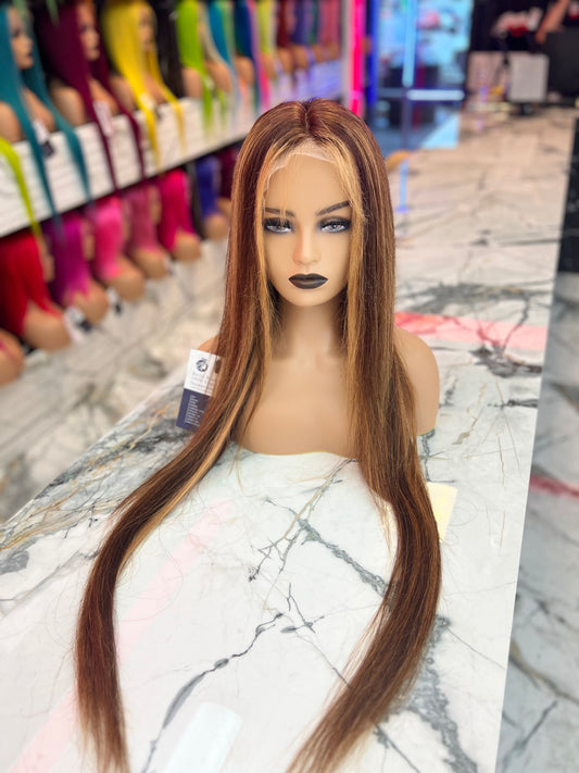 Straight Frontal Lace Wig (Highlight)